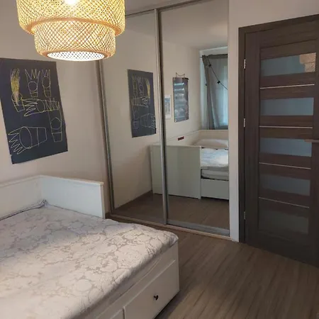 Christiana Andersena - * بوزنان