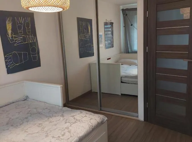 Christiana Andersena - * بوزنان